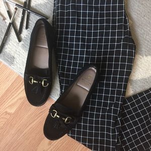 White Mountain black loafers
